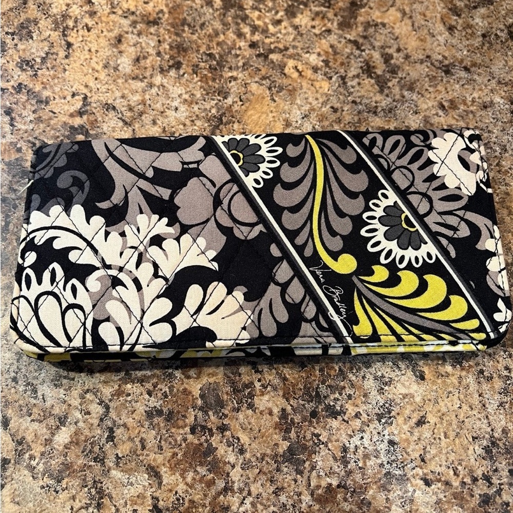 Vera Bradley clutch